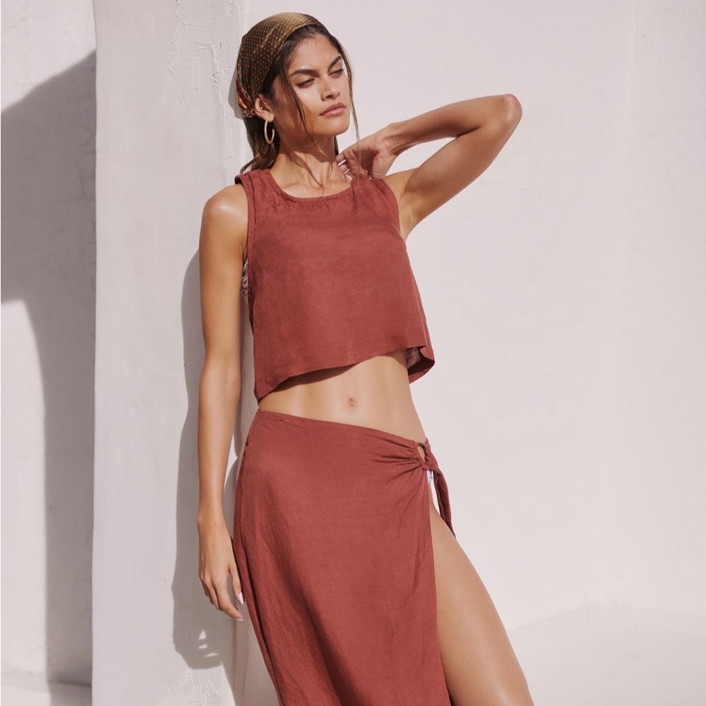 By Anthropologie Cross-Back Tank in Size Small